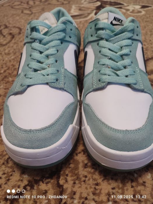 Продам кроссовки Nike.