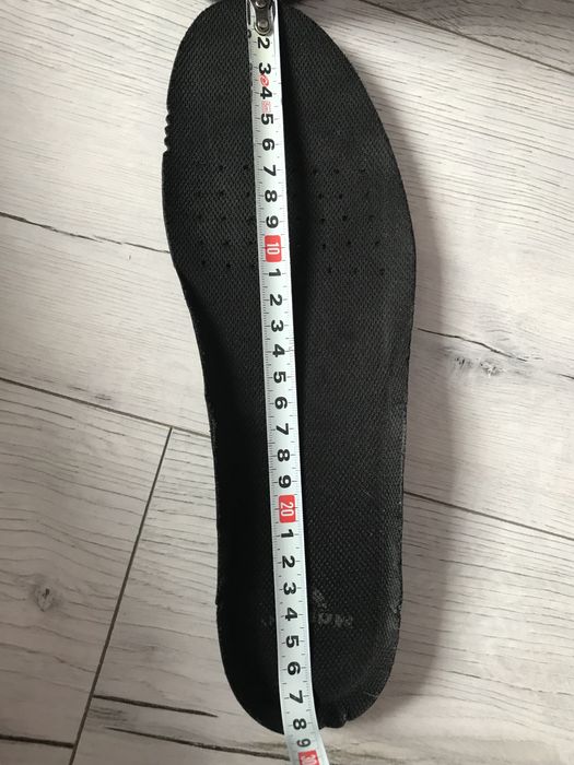 Утеплені черевики Dr. Martens Air Wair