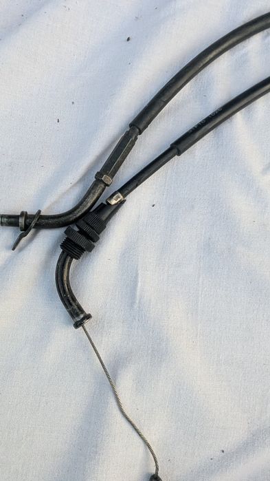 Продам троси газу на мотоцикл Suzuki bandit