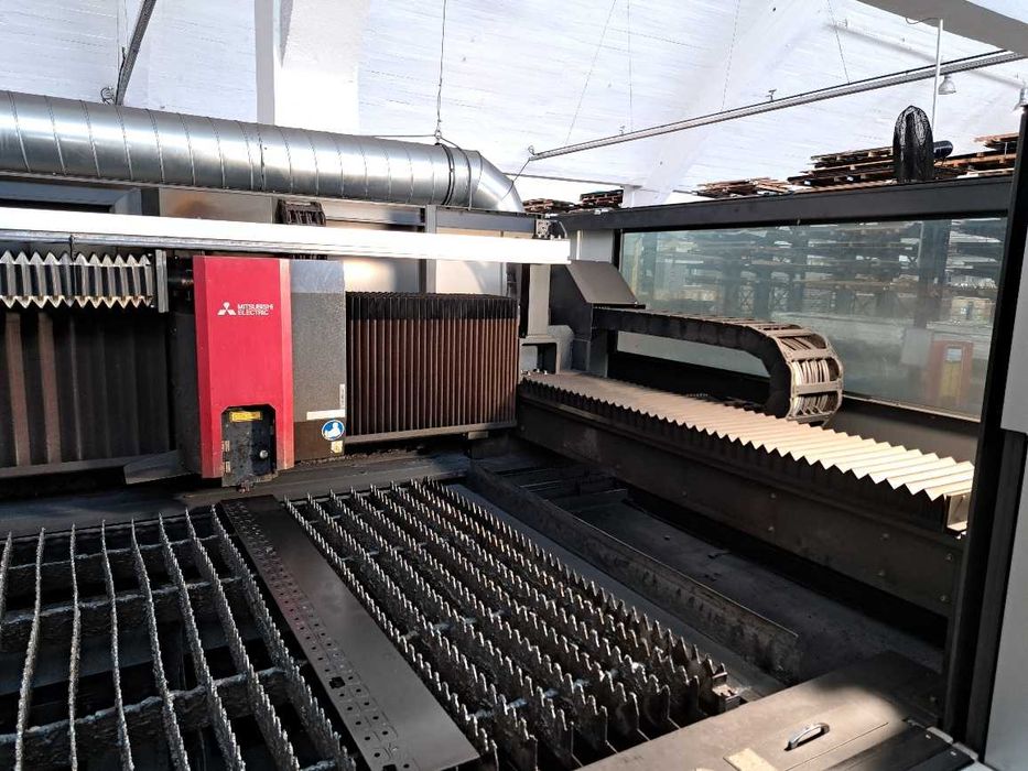 Wycinarka laserowa do blach Mitsubishi ML3015eX(S2)-45CF-R - PROMOCJA