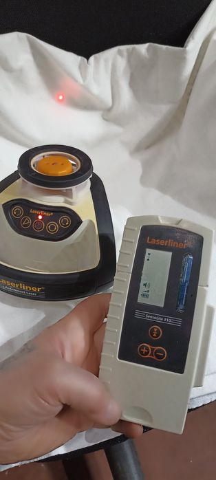 Ротаційний лазерний нівелір Laserliner Auto smart-Laser з Німеччини.
