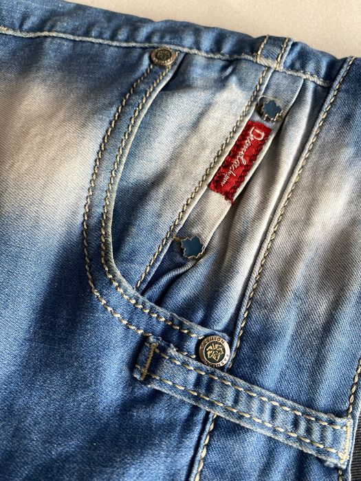 Жіночі джинсові шорти