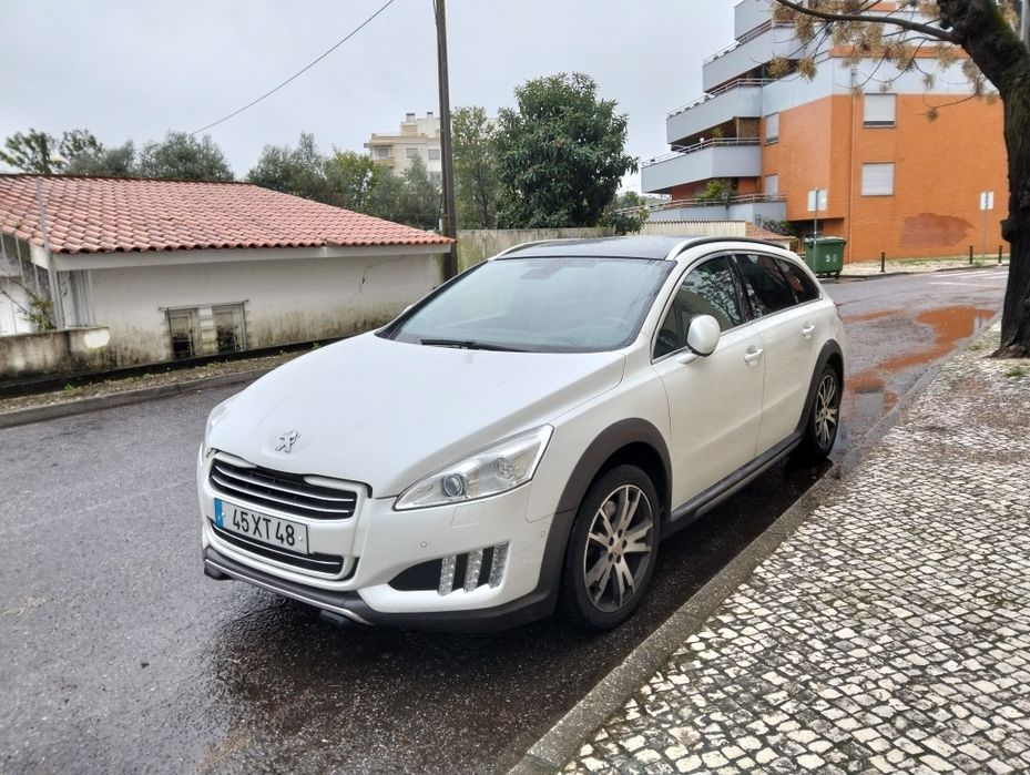 Peugeot 508 RXH hybrid4