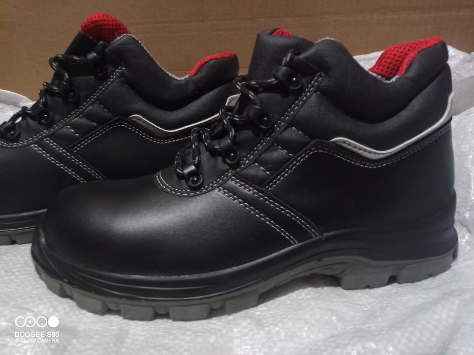 Ботинки рабочие новые