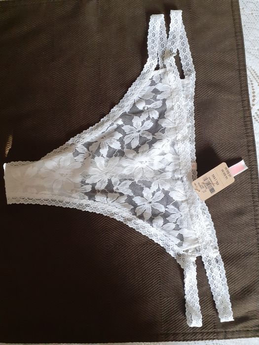 "Victoria's Secret"-PINK, stringi damskie z USA, rozm. XXL