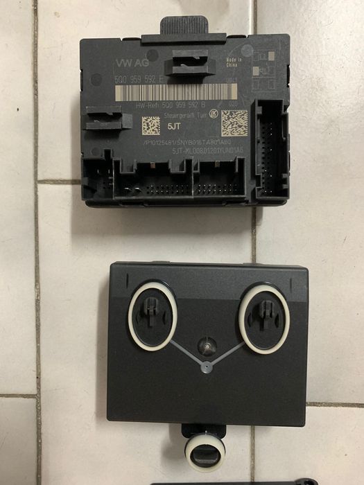 Conjunto retrovisores rebatíeis AUDI A3 V8