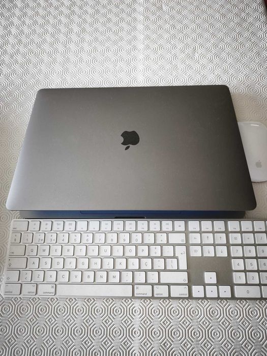 MacBook Pro 16" 2019 i7 6-Core | 16GB RAM | SSD 512GB | Radeon Pro 5300M 4GB