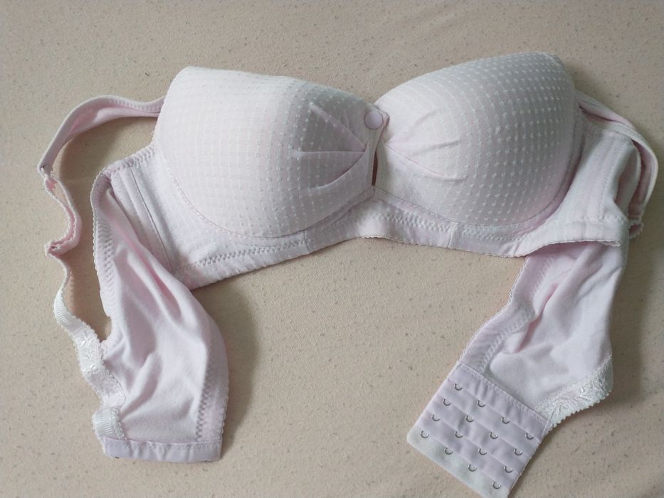 Biustonosz do karmienia 90C