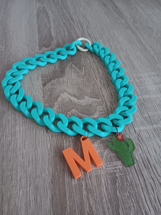 Corrente cubana para cao com acessorio  a combinar para tutor