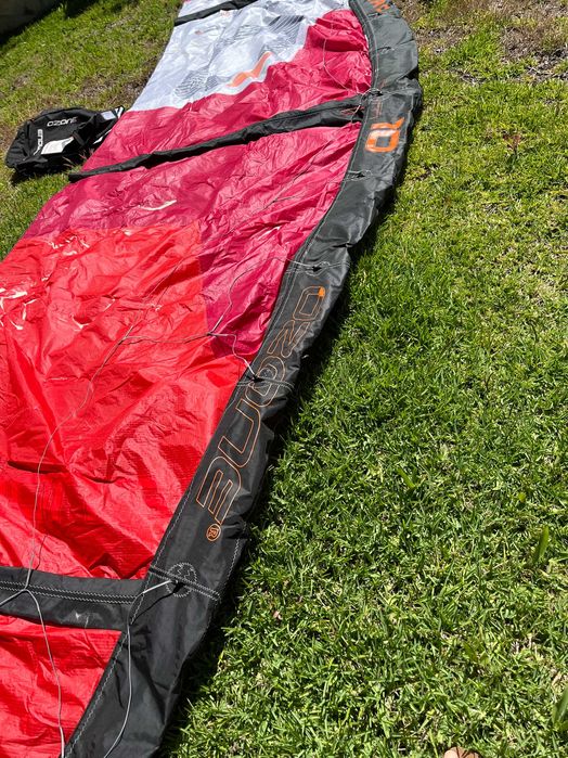 Kitesurf Ozone Enduro 10m semi-novo