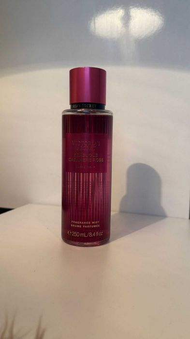 Mgiełka Cashmire Rose Victoria's Secret