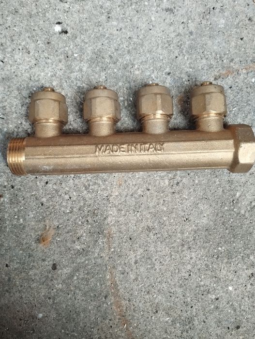 Coletor de distribuição