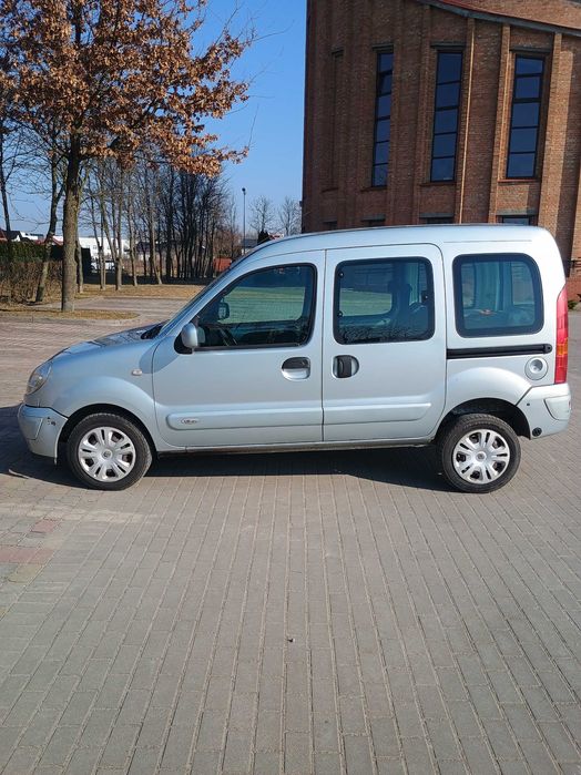Renault Kangoo 2005r. Gaz 1.6 16 V
