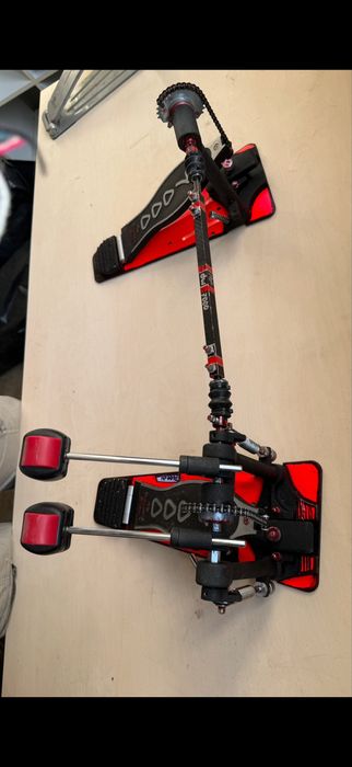 Podwojna stopa DW7000