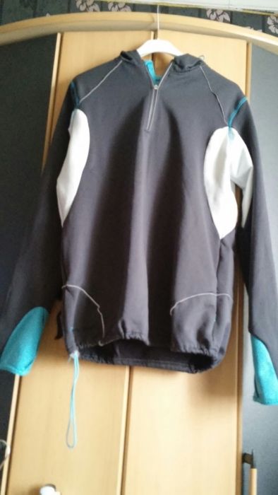 Bluza dresowa plus spodnie Body Style