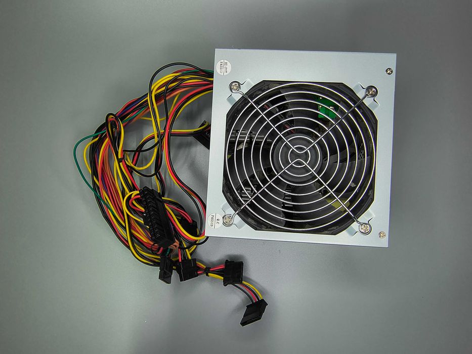Zasilacz iBox Cube II 500W