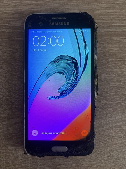 телефон samsung j200h