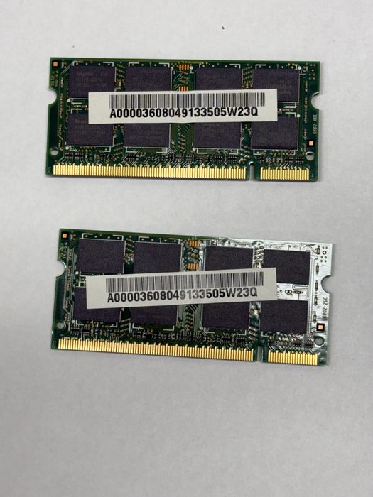 kit 4GB de memória RAM Hynix para portátil, modelo HYMP125S64CP8-S6 AB.