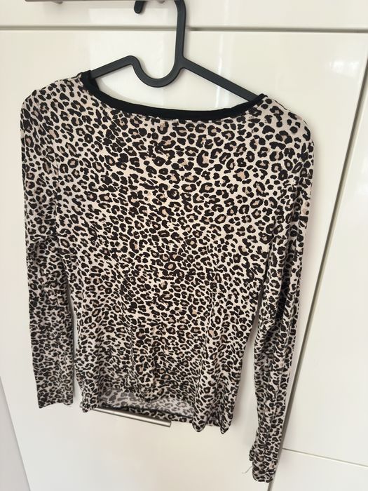 Super koszulka w panterke L