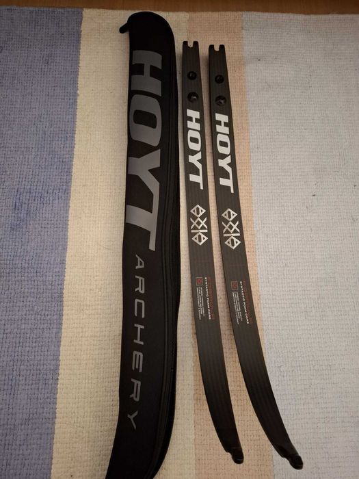 Punhos Hoyt  Prodigy P2 RX e Palhetas AXIA e Integra