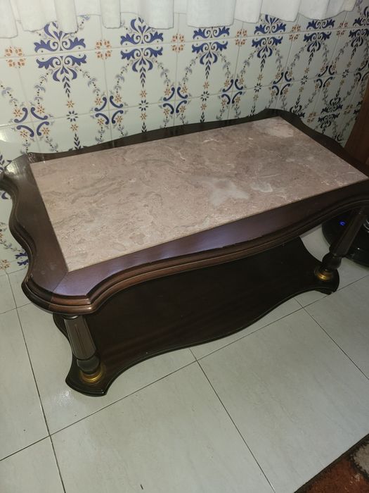 Mesa de centro mogno