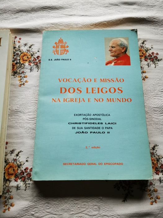 Livros espiritualidade e religião 2 euros cada um.