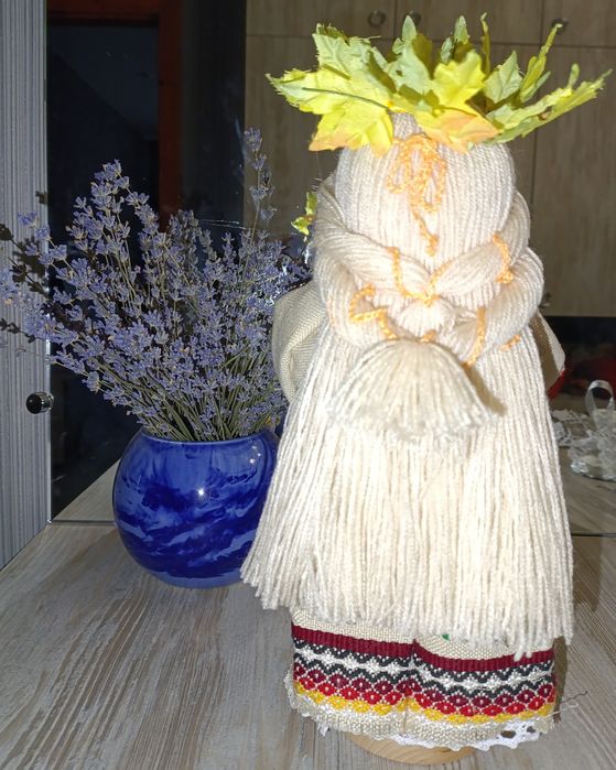 Лялька - мотанка ручної роботи шукає нову домівку