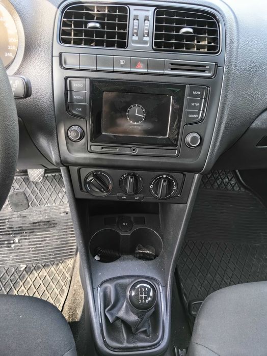 Volkswagen Polo 999 cm3