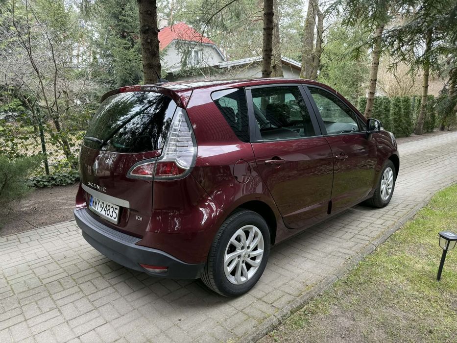 Renault Megane Scenic 2016