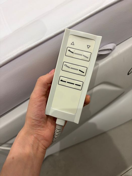 Fotel kosmetyczny elektryczny Calissimo 3 silniki | Stan bdb | Pedicure |