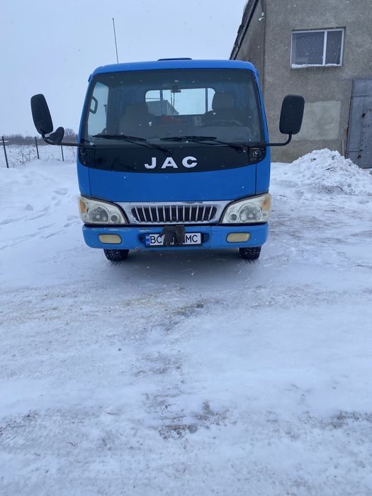 Грузовий автомобіль JAC HFC1045K