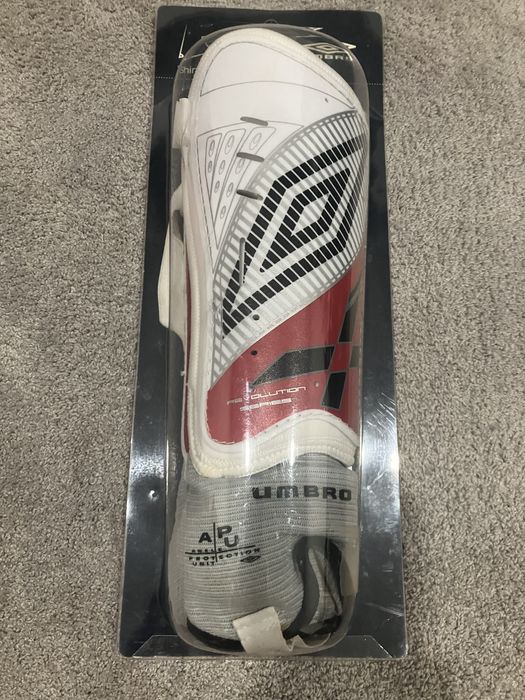 Caneleiras futebol novas