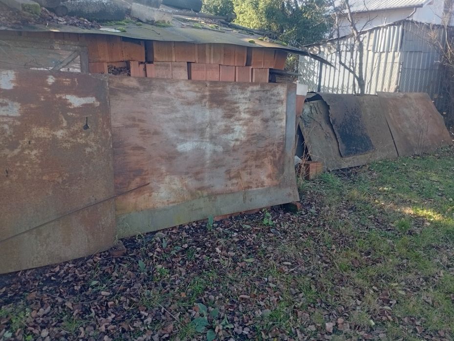 Sprzedam pustaki max