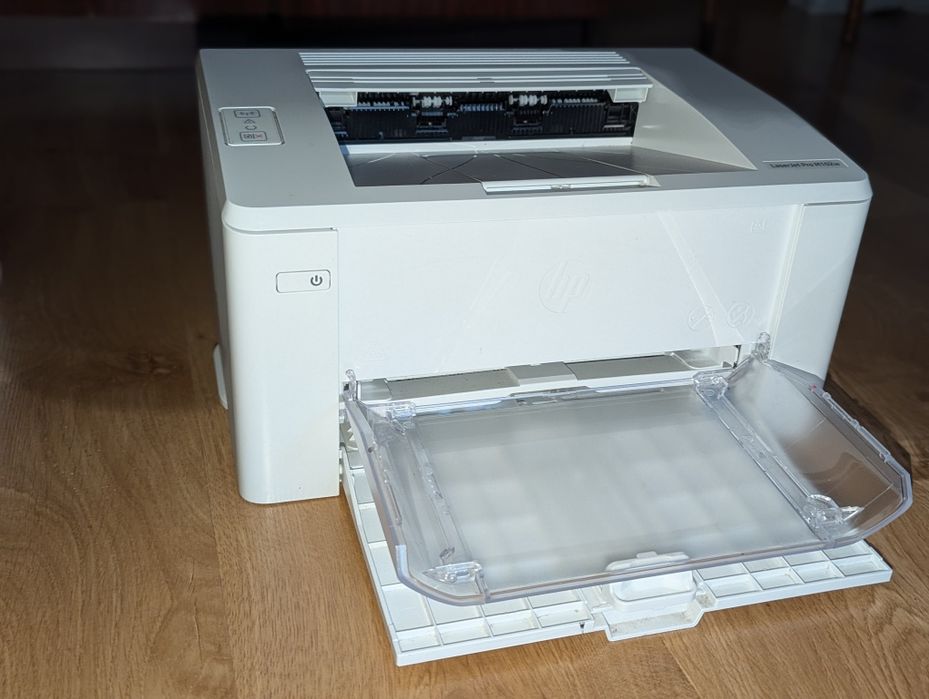 Принтер HP Lazer Jet Pro m102w