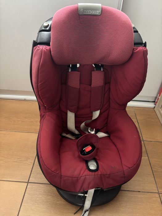Fotelik samochodowy do 18kg Maxi Cosi używany