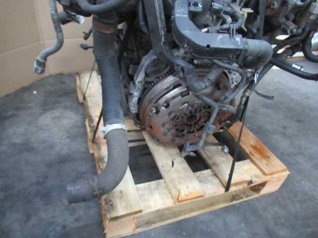 ) TOYOTA VERSO silnik kompletny 2.2d  2AD