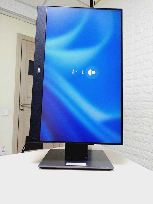 Моноблок DELL OptiPlex 7460 Core i5-8gen/DDR4 8Gb/SSD Intel 180Gb