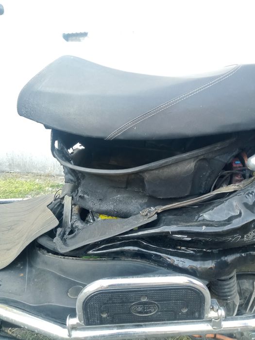 Продається електроскутер LS01 (на запчастини/під відновлення)