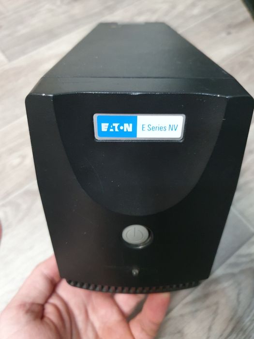 ИБП бесперебойник Eaton nv 600h
