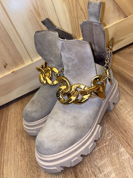 Carinii 36 37 botki zamsz zamszowe sztyblety skórzane beżowe skóra