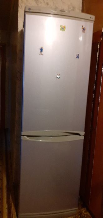 Продається холодильник