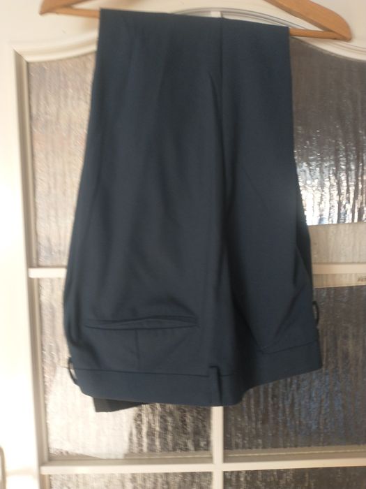 Sprzedam spodnie garniturowe