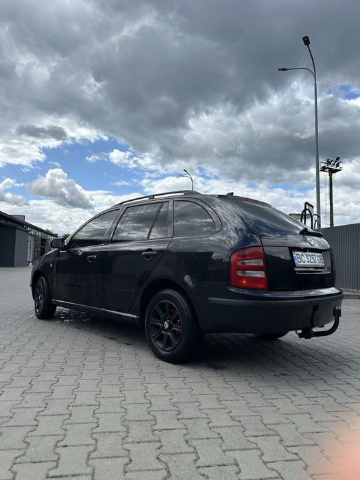 Продам Skoda Fabia 1.2 бензин Реальному покупцю торг