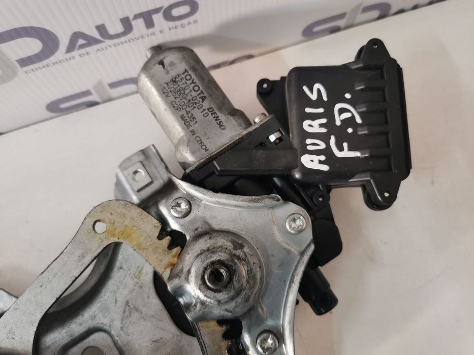 Elevadores Vidros - Toyota Auris