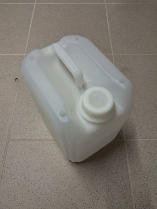 Garrafões de 4 Litros limpos - packs de 15