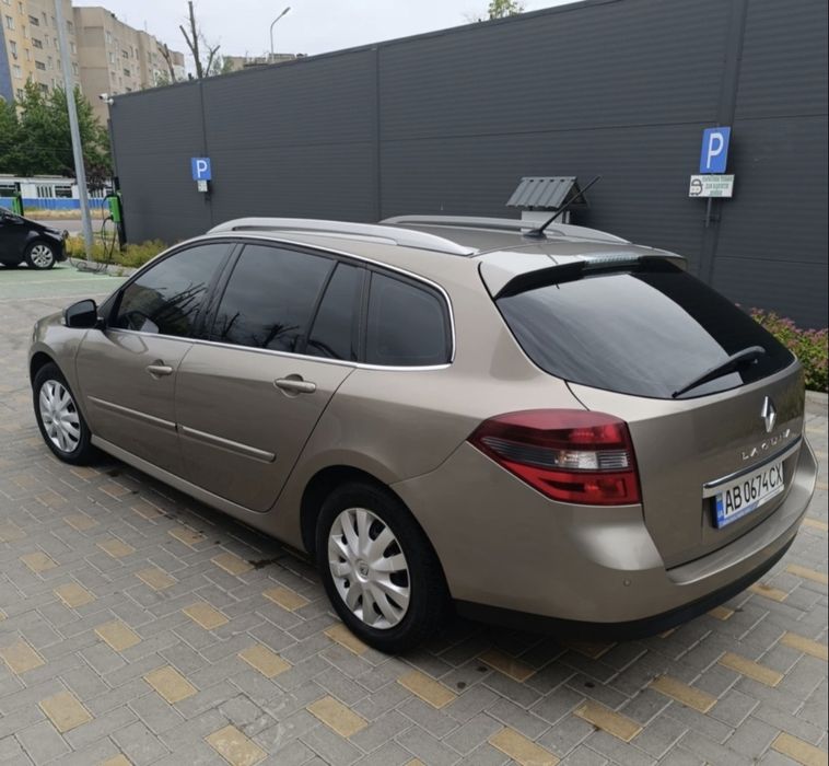 Продам авто Renault Laguna