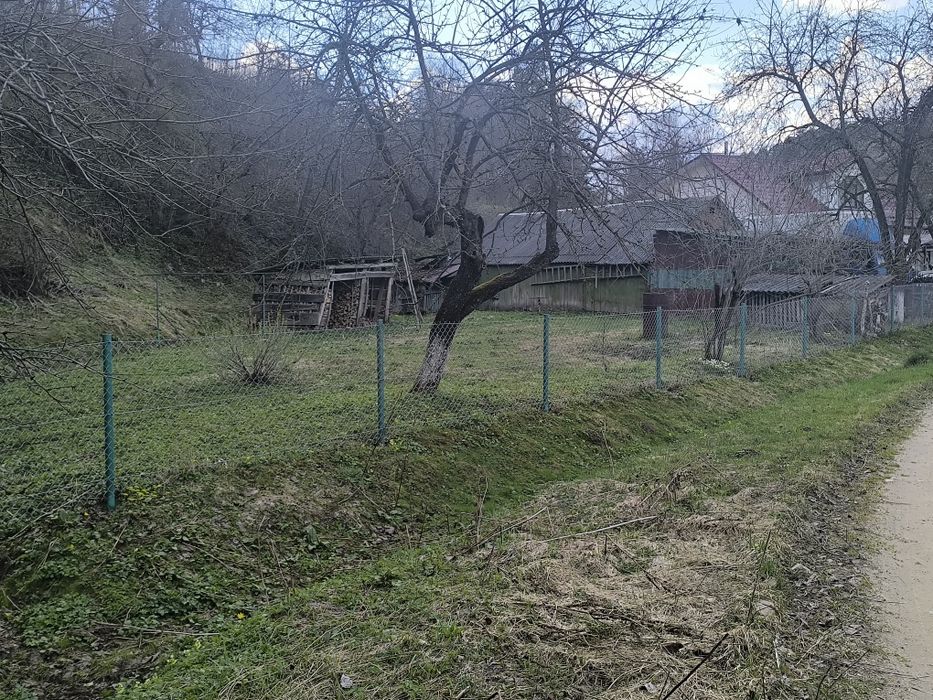 Будинок у селі з ремонтом