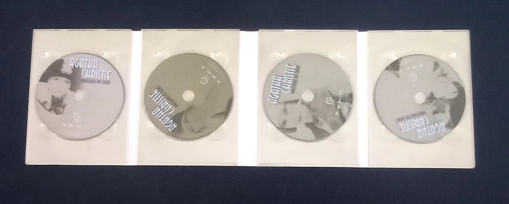 DVDs Agatha Christie.