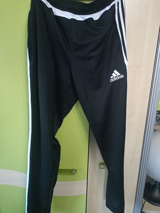 Spodnie dresowe Adidas