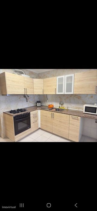 T3 em Marvila com 2 casas de banho e elevador